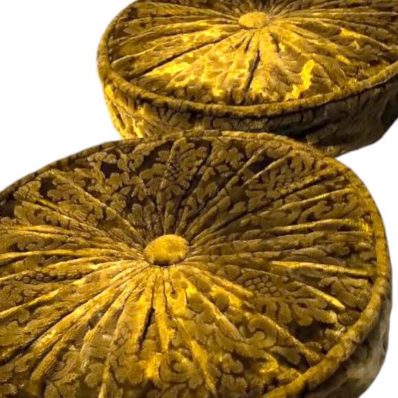 Set of Vintage Round Gathered Crush Velvet floral Cushions Chic Filled Luxury! - Picture 10 of 16